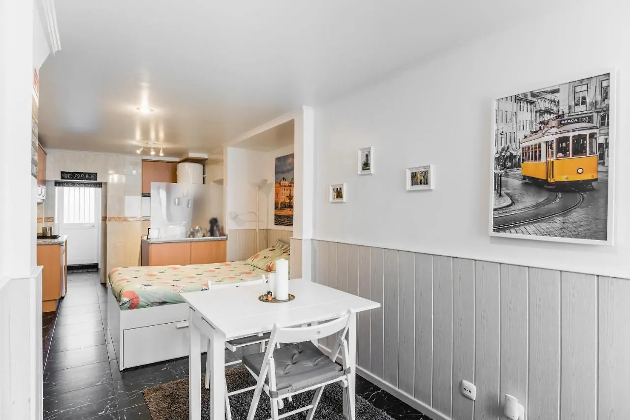 Апартаменты Close To Belem, With A Terrace II Лиссабон